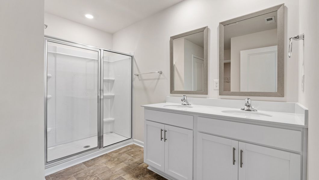 Furnished interior view inside a new home in Treemont Commons, Wellford (Image 12).