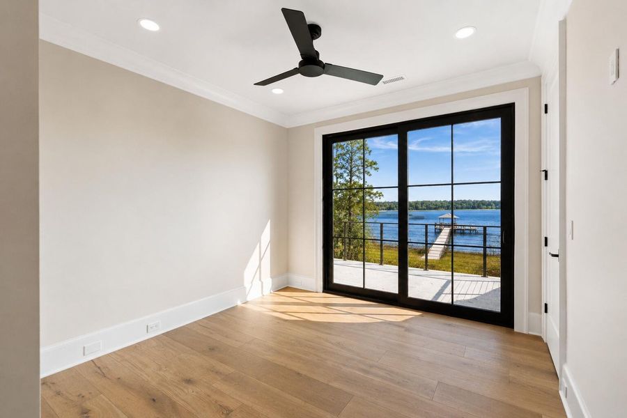 Spacious, unfurnished interior of a new home in , Ravenel (Image 51).