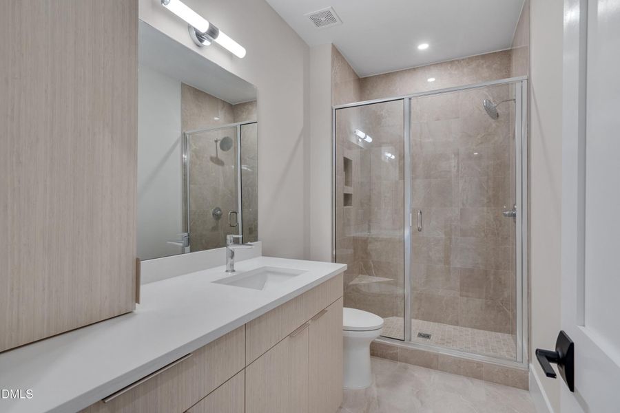 033-Terraces April -33