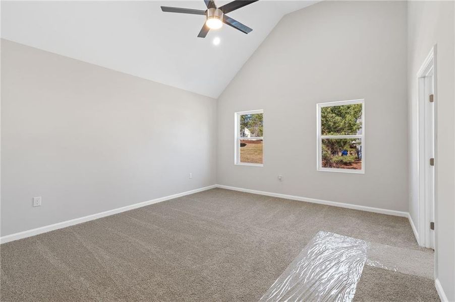 Spacious, unfurnished interior of a new home in , Temple (Image 10).