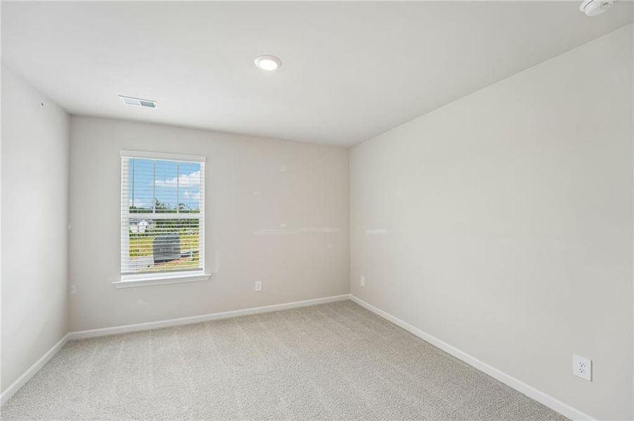 Spacious, unfurnished interior of a new home in Artisan Walk, Fairburn (Image 29). Spacious, unfurnished interior of a new home in Artisan Walk, Fairburn (Image 29).