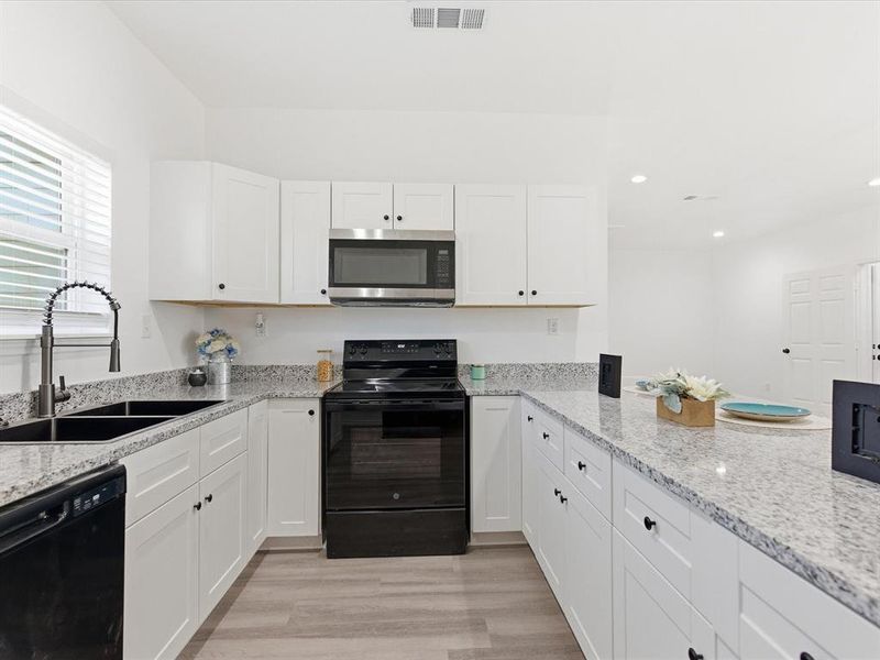 Furnished interior view inside a new home in , Kennedale (Image 16).