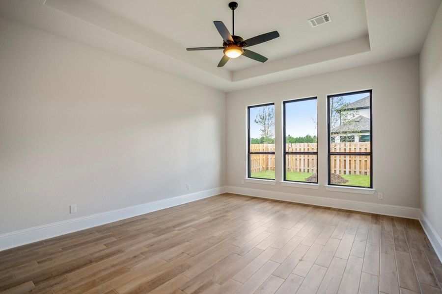 Spacious, unfurnished interior of a new home in Colton, Todd Mission (Image 40). Spacious, unfurnished interior of a new home in Colton, Todd Mission (Image 40).