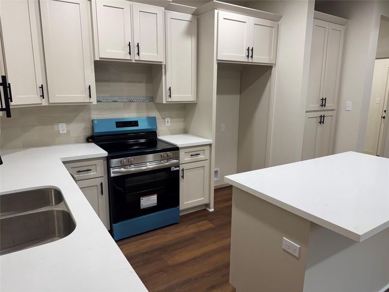 Furnished interior view inside a new home in , Port Neches (Image 6). Furnished interior view inside a new home in , Port Neches (Image 6).