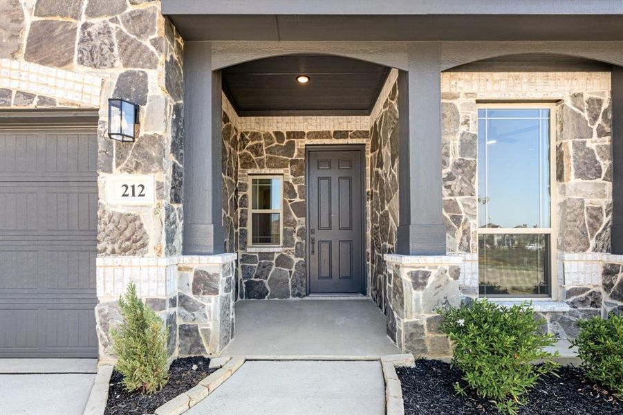 Exterior details and patio area of a home in Sunset Ridge, Alvarado (Image 24). Exterior details and patio area of a home in Sunset Ridge, Alvarado (Image 24).
