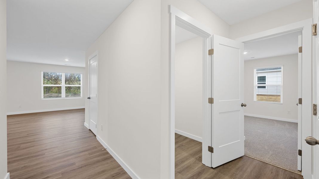 Spacious, unfurnished interior of a new home in Timber Creek, Rossville (Image 16).