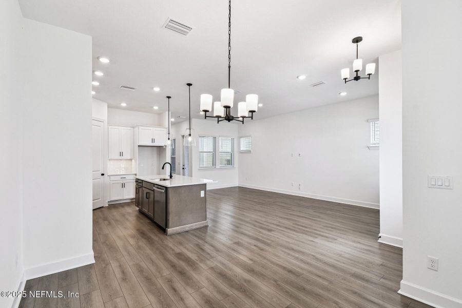 Spacious, unfurnished interior of a new home in Granville at eTown 34', Jacksonville (Image 18).