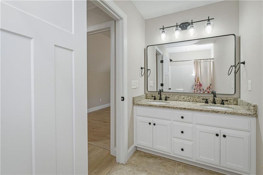 Furnished interior view inside a new home in , Dahlonega (Image 13).