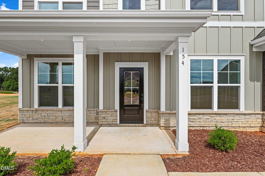 4 -154 Tennyson Dr_ Exterior