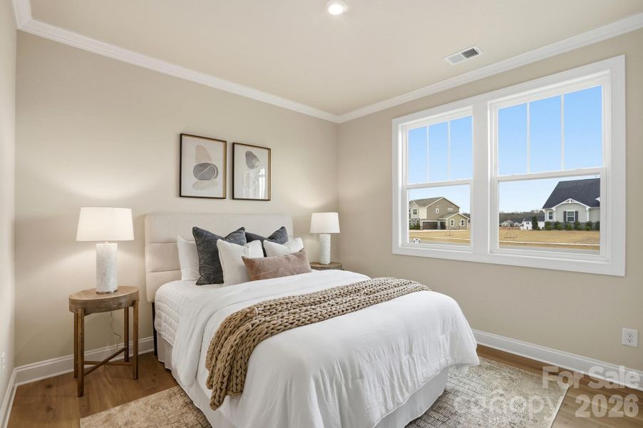 1st Floor Guest Bedroom