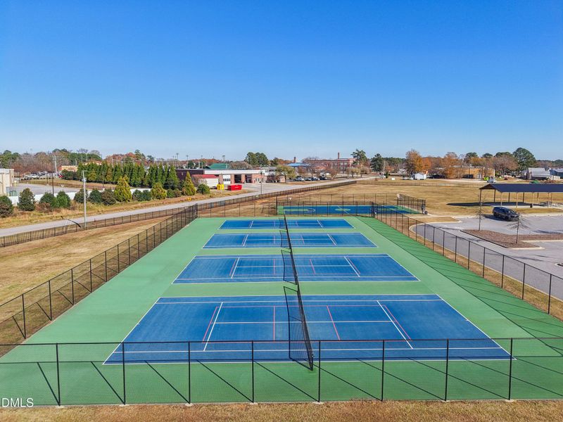 61-print-Commons Cir-2511-911