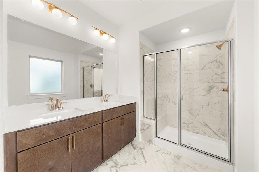 21. 1141 Amaryllis - Bath (2)