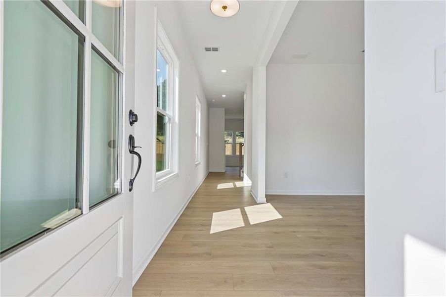 Spacious, unfurnished interior of a new home in Langston Reserve, Cartersville (Image 23).