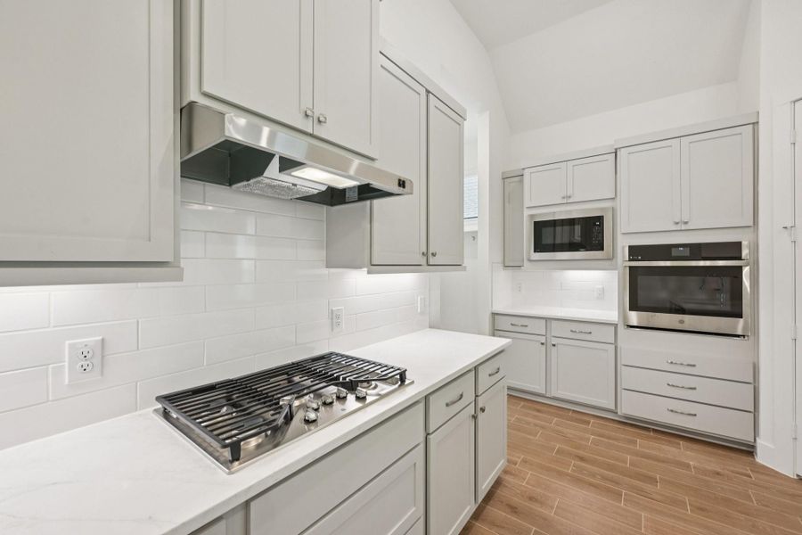 Furnished interior view inside a new home in Kresston, Montgomery (Image 11).