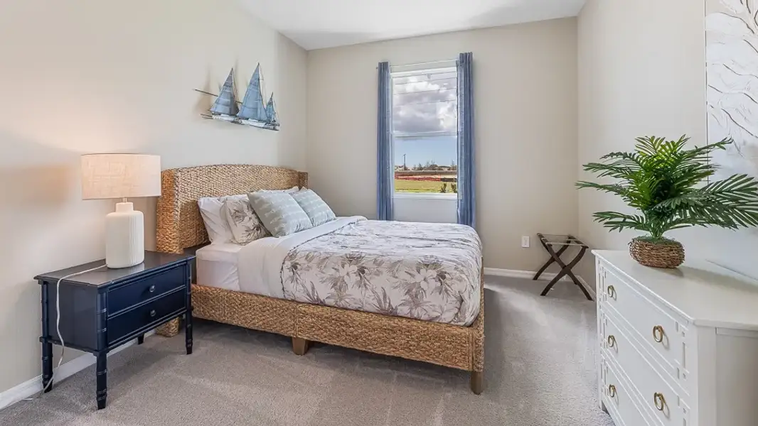 Furnished interior view inside a new home in Silverstone North, Palmetto (Image 17).