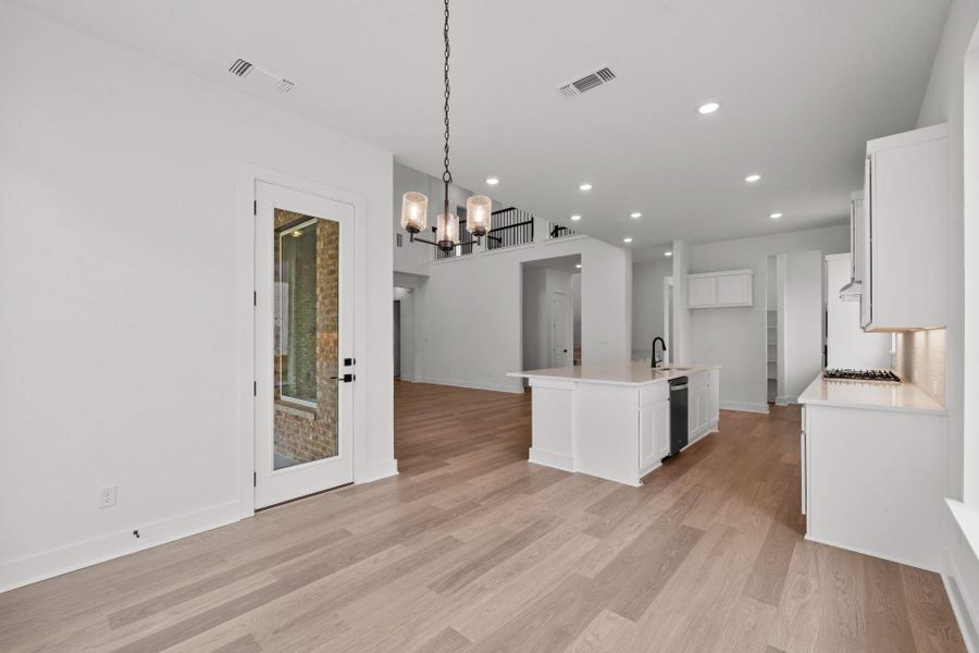 From Casual Dining to Kitchen