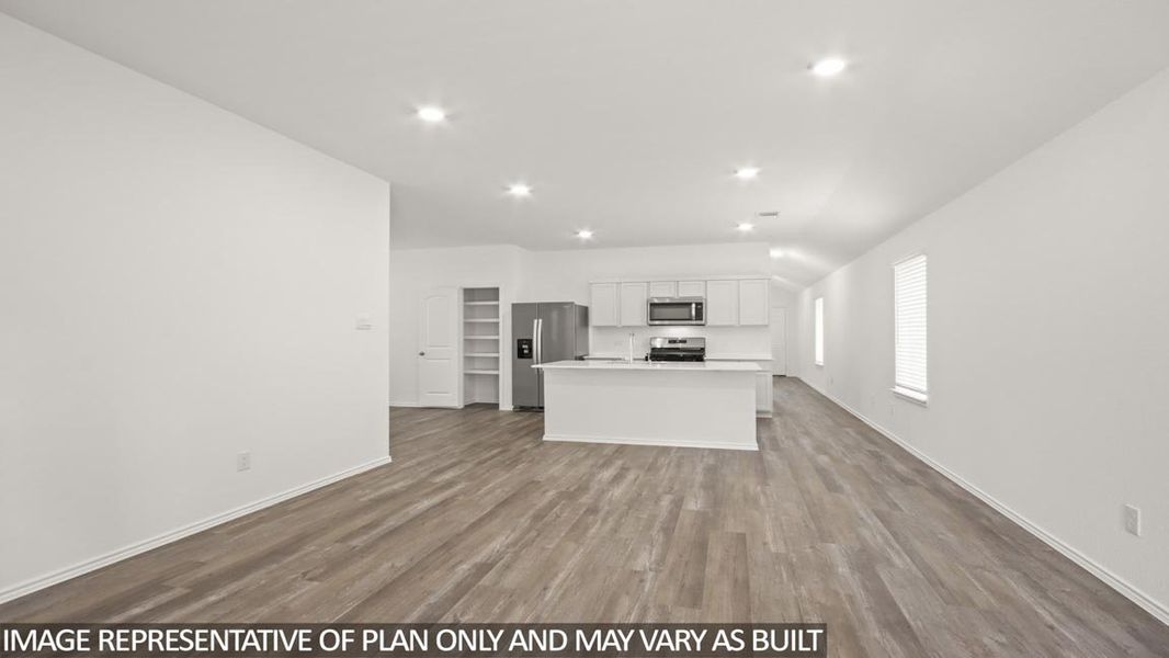 Spacious, unfurnished interior of a new home in Venetian Pines, Conroe (Image 9). Spacious, unfurnished interior of a new home in Venetian Pines, Conroe (Image 9).