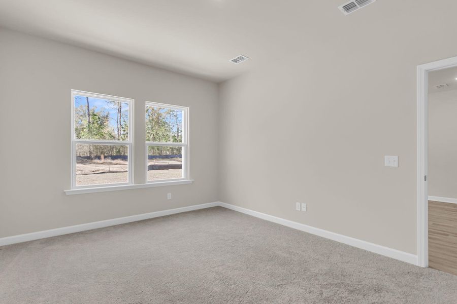 Spacious, unfurnished interior of a new home in , Ravenel (Image 26).