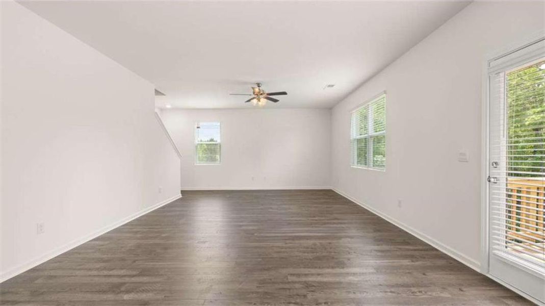 Spacious, unfurnished interior of a new home in Brooks Village, Dacula (Image 32).