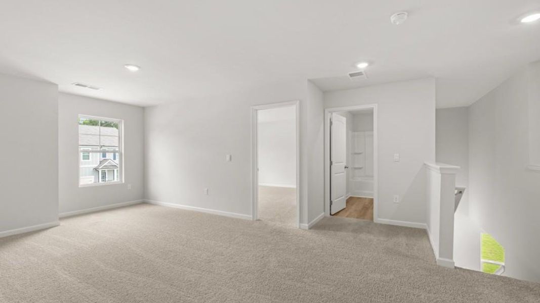 Spacious, unfurnished interior of a new home in Liberty Crossing, Braselton (Image 18).