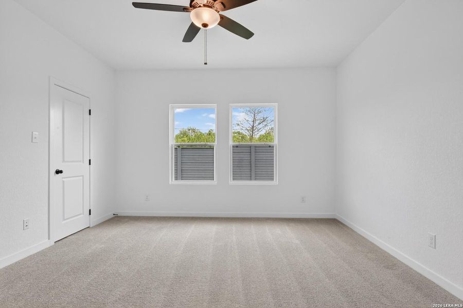 Spacious, unfurnished interior of a new home in Saddlebrook Ranch, Schertz (Image 17).