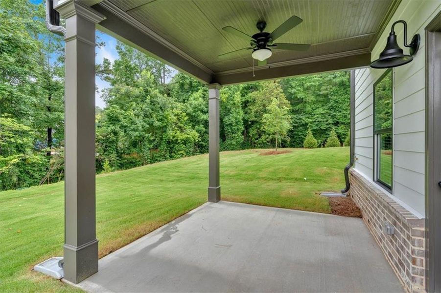 Exterior details and patio area of a home in Meadow Pines, Dallas (Image 25).