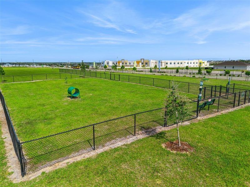 Community amenities in , Haines City (Image 17).