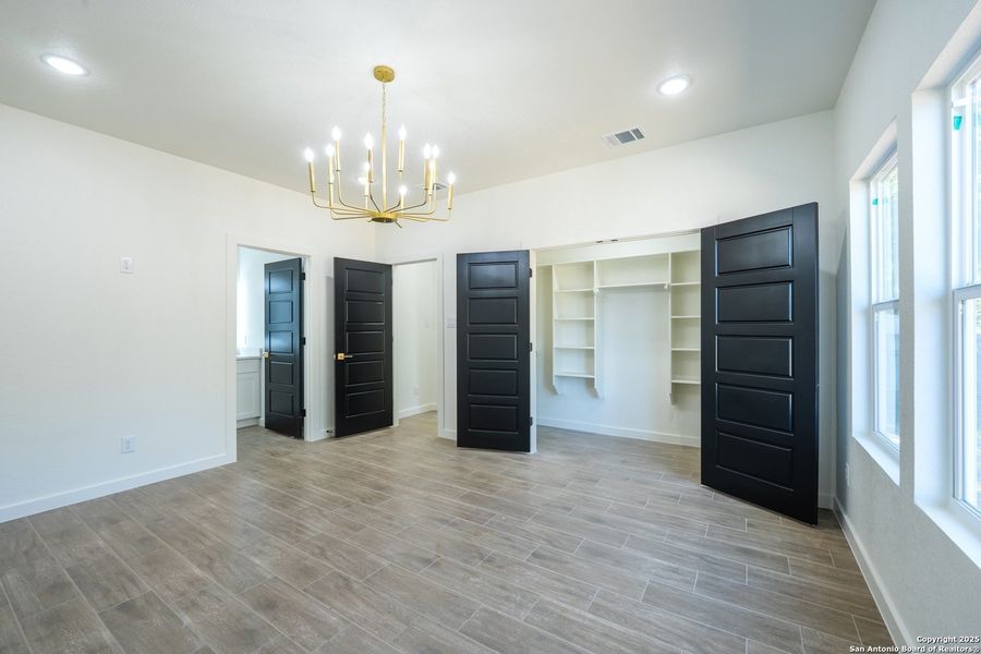 Spacious, unfurnished interior of a new home in , Somerset (Image 24).