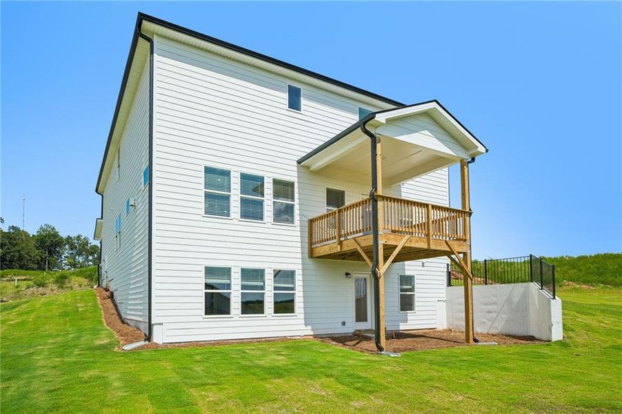 Exterior details and patio area of a home in River Pointe, Monroe (Image 3).