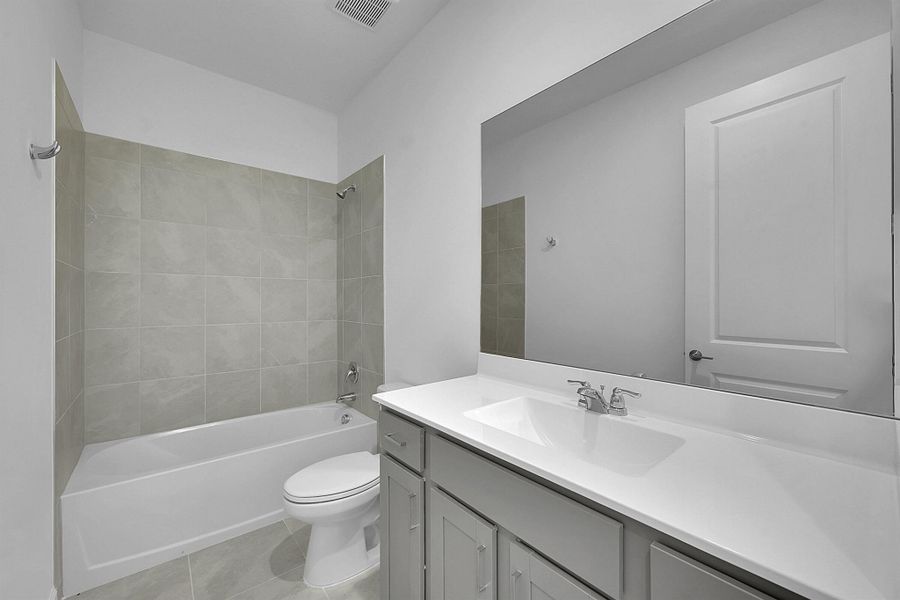 Furnished interior view inside a new home in Seagrove: The Indies, Fort Pierce (Image 4). Furnished interior view inside a new home in Seagrove: The Indies, Fort Pierce (Image 4).