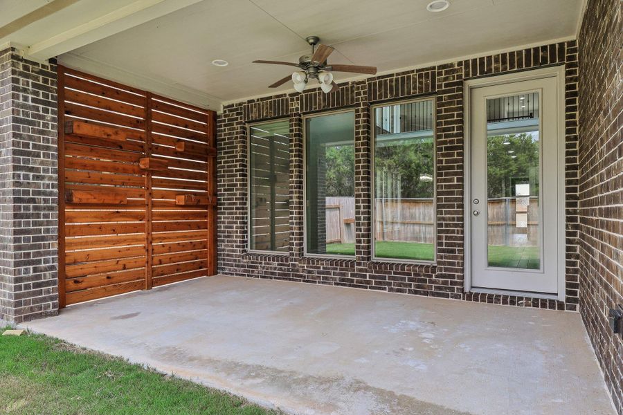 View of patio / terrace with ceiling fan View of patio / terrace with ceiling fan
