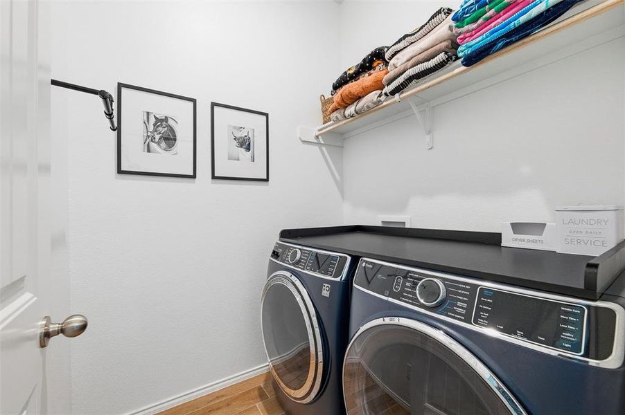 Close-up of interior finishes inside a home in Silo Mills - Select Series, Joshua (Image 20).
