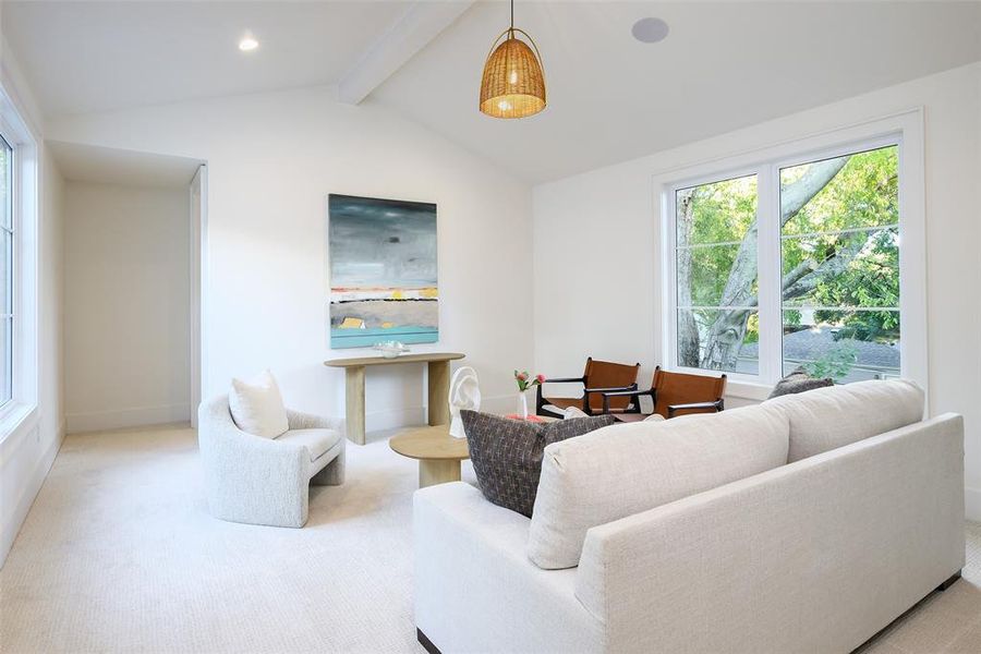 Furnished interior view inside a new home in , Dallas (Image 16). Furnished interior view inside a new home in , Dallas (Image 16).