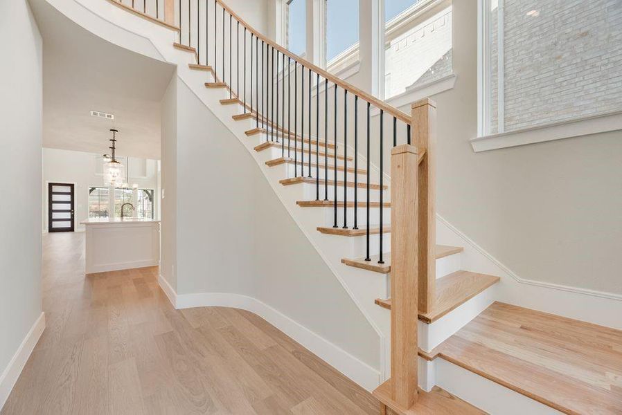 Spacious, unfurnished interior of a new home in Walton Ridge, Corinth (Image 25).