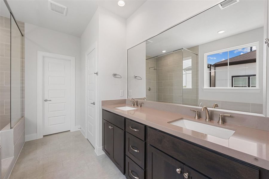Furnished interior view inside a new home in The Corner At Buffalo Pointe, Houston (Image 7). Furnished interior view inside a new home in The Corner At Buffalo Pointe, Houston (Image 7).