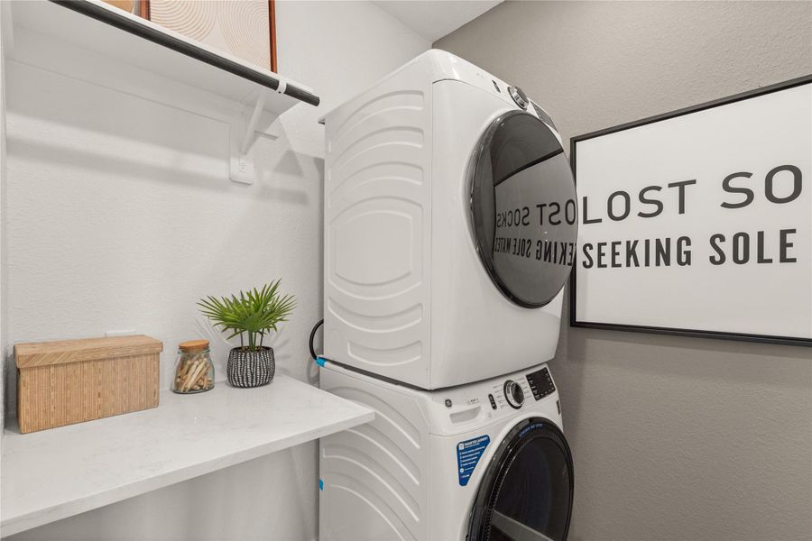 **Photos are representative of the floor plan and not of the actual home** **Photos are representative of the floor plan and not of the actual home**