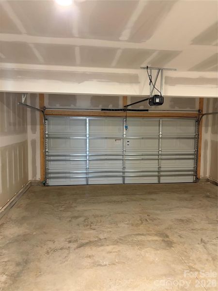 Spacious, unfurnished interior of a new home in , Lenoir (Image 14).