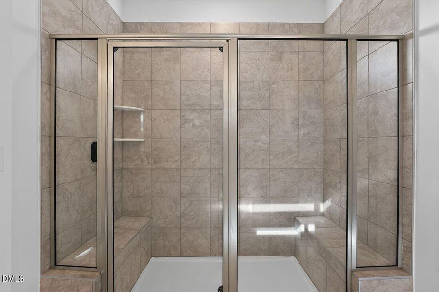 hj-nc-raleigh-silverstone-terraces-savan