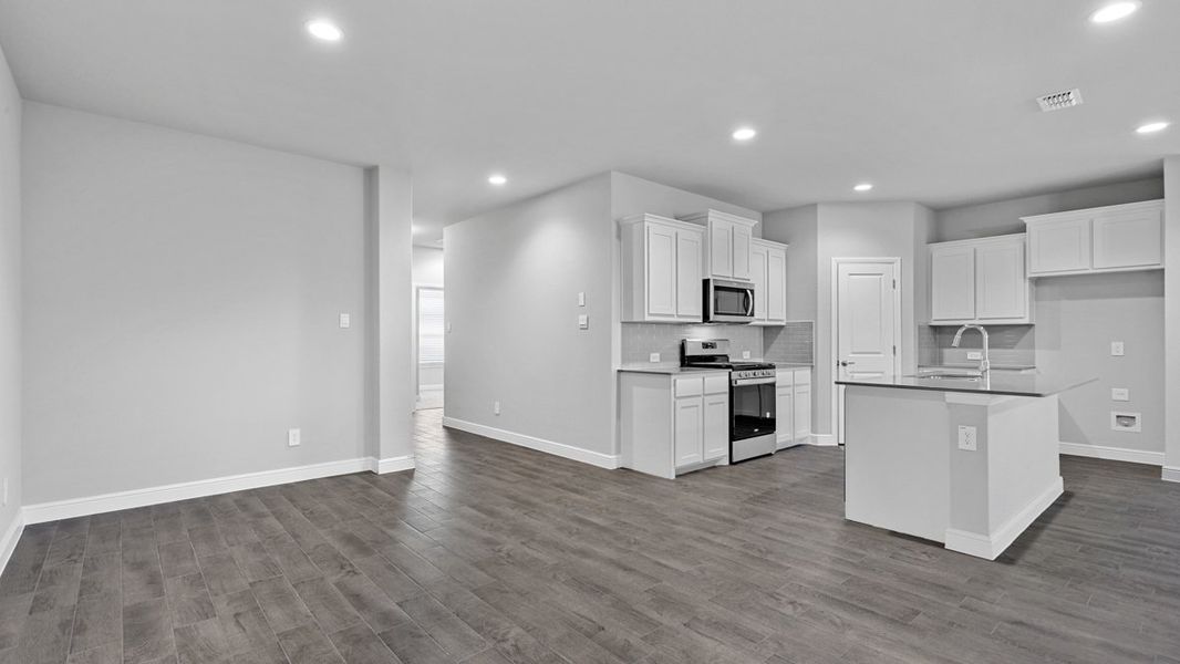 Image 39 of a home in Trails of Elizabeth Creek. Image 39 of a home in Trails of Elizabeth Creek.