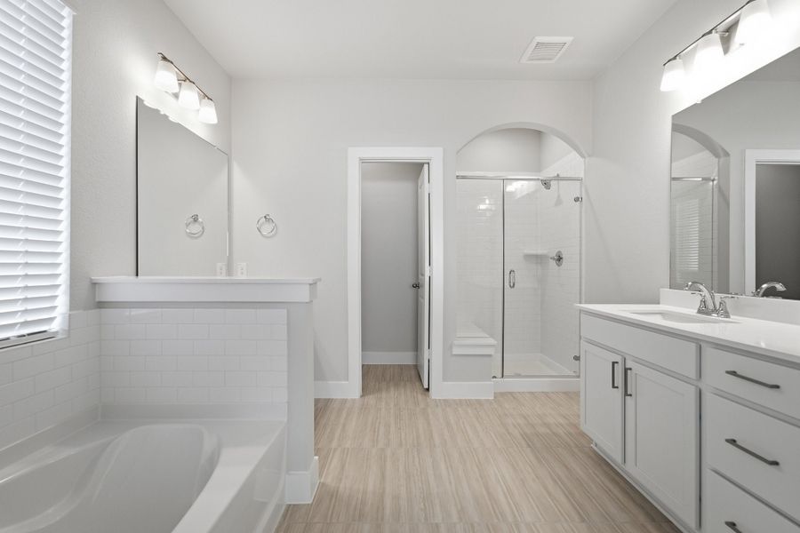 Furnished interior view inside a new home in Ashland, Richwood (Image 14).