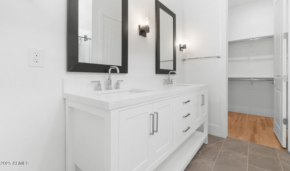 FSVV Villas Lot #70 Primary Bath (2) (La