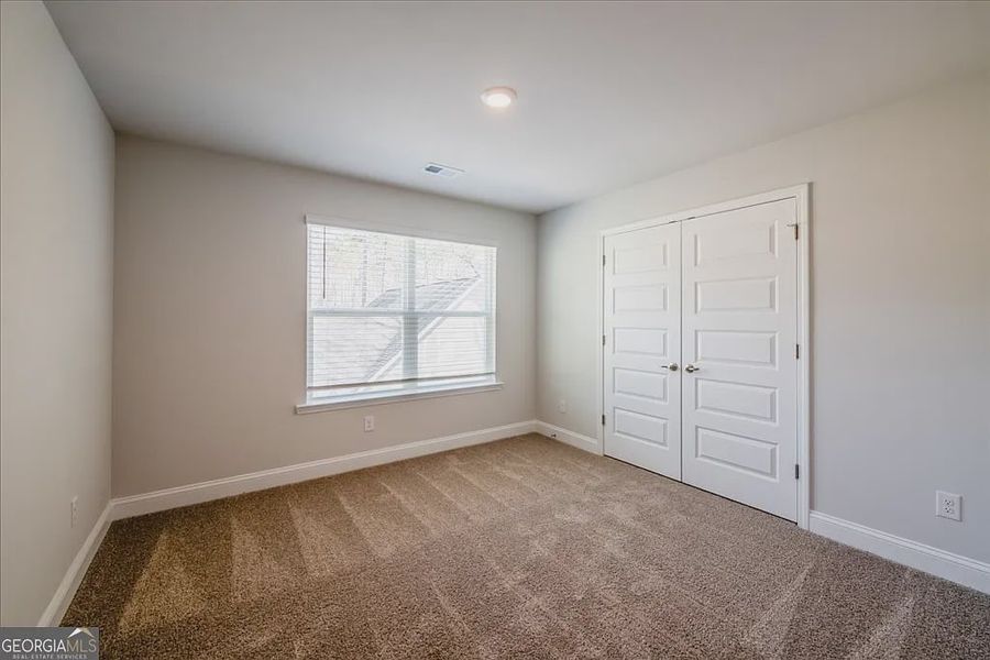 Spacious, unfurnished interior of a new home in Oakview Estates, Macon (Image 29). Spacious, unfurnished interior of a new home in Oakview Estates, Macon (Image 29).