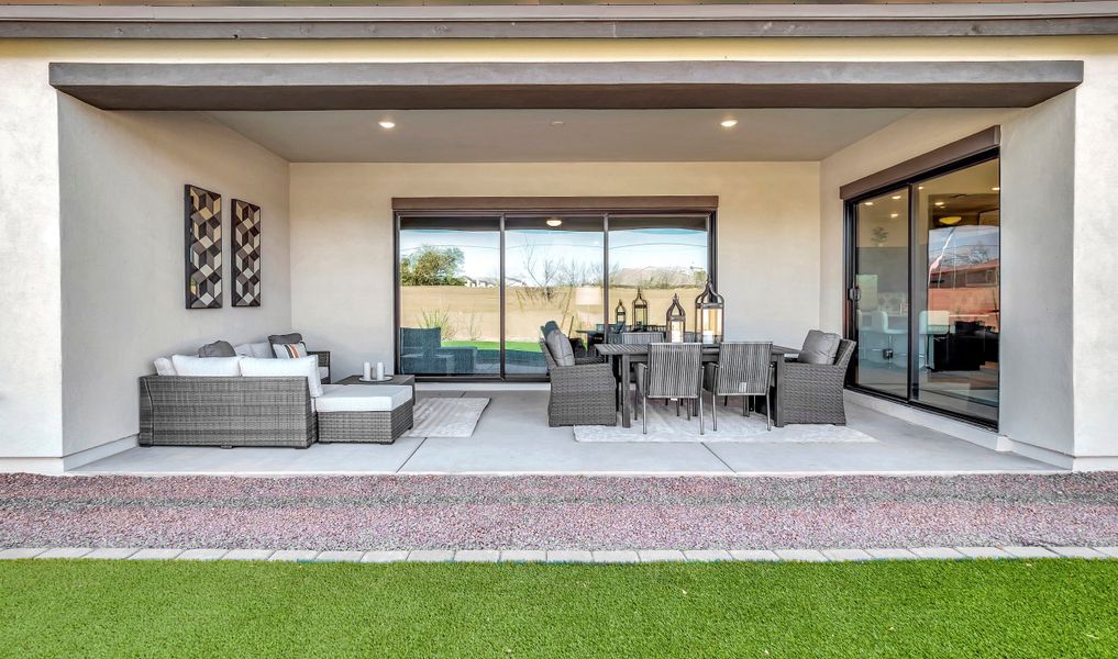 Gorgeous covered patio