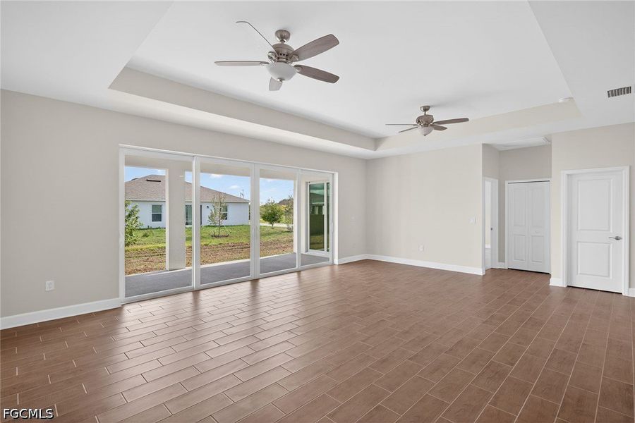 Spacious, unfurnished interior of a new home in Cape Coral, Cape Coral (Image 25). Spacious, unfurnished interior of a new home in Cape Coral, Cape Coral (Image 25).