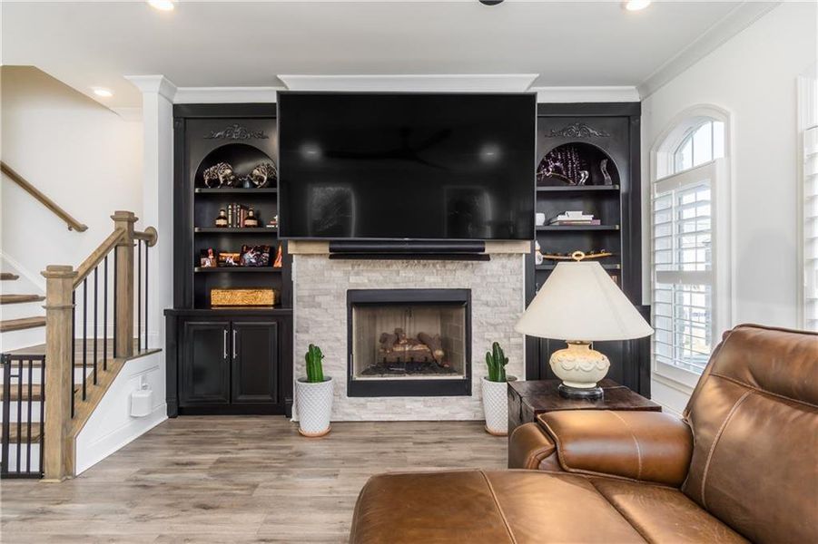 Furnished interior view inside a new home in Evanshire Single Family, Duluth (Image 33).