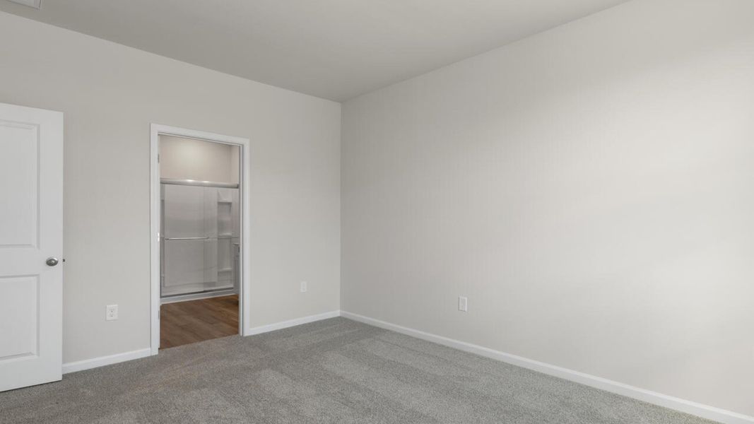 Spacious, unfurnished interior of a new home in Halls Landing, Bolivia (Image 13).