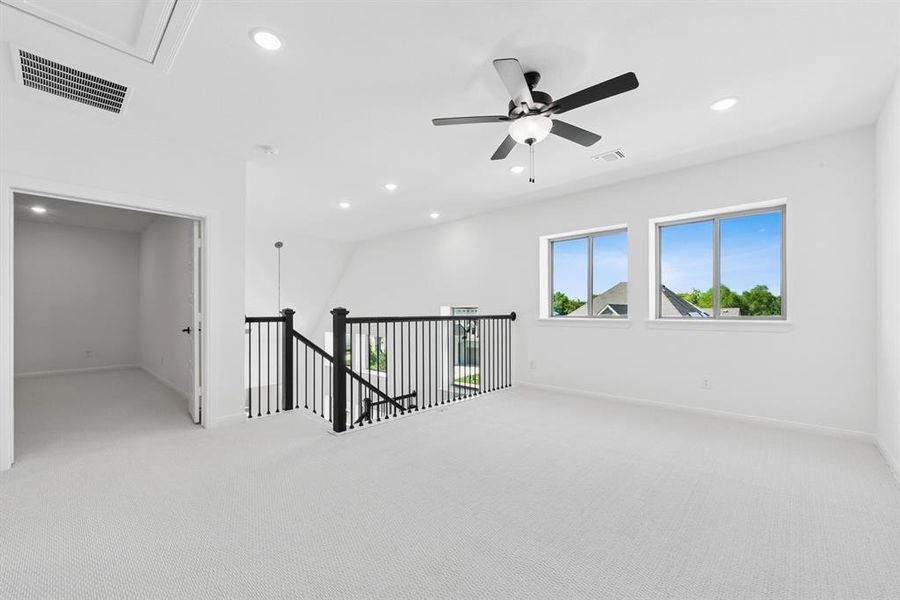 Image 32 of a home in .