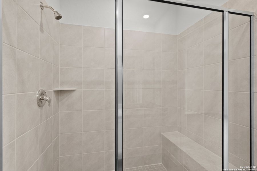 Furnished interior view inside a new home in Cinco Lakes, San Antonio (Image 7). Furnished interior view inside a new home in Cinco Lakes, San Antonio (Image 7).