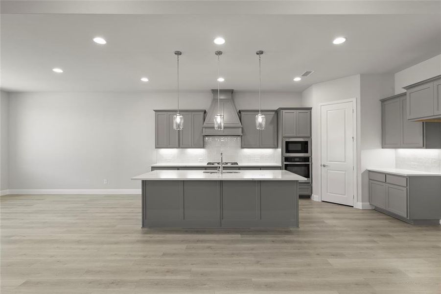 13. 2228 Euclid - Kitchen 13. 2228 Euclid - Kitchen