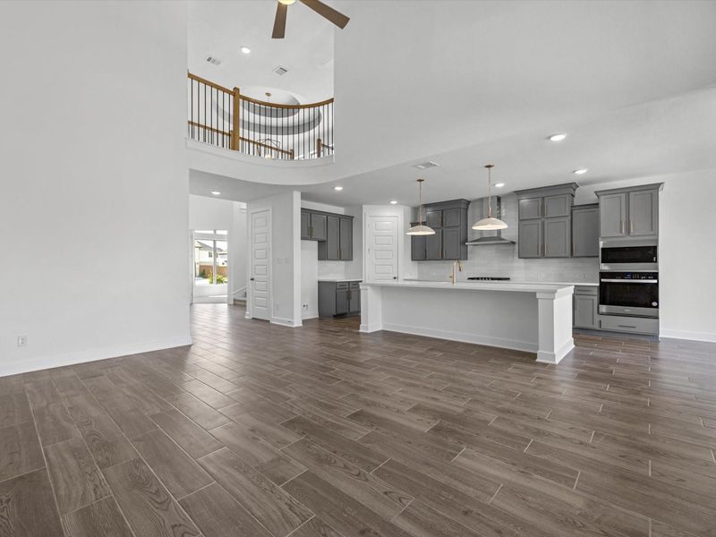 Representative image.  Features, specifications, selections and colors may vary.